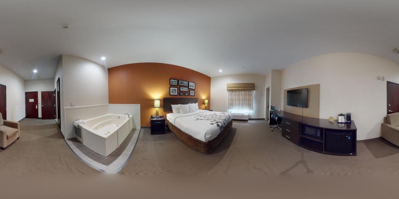 Hotel Restwell & I-45 North Westfield