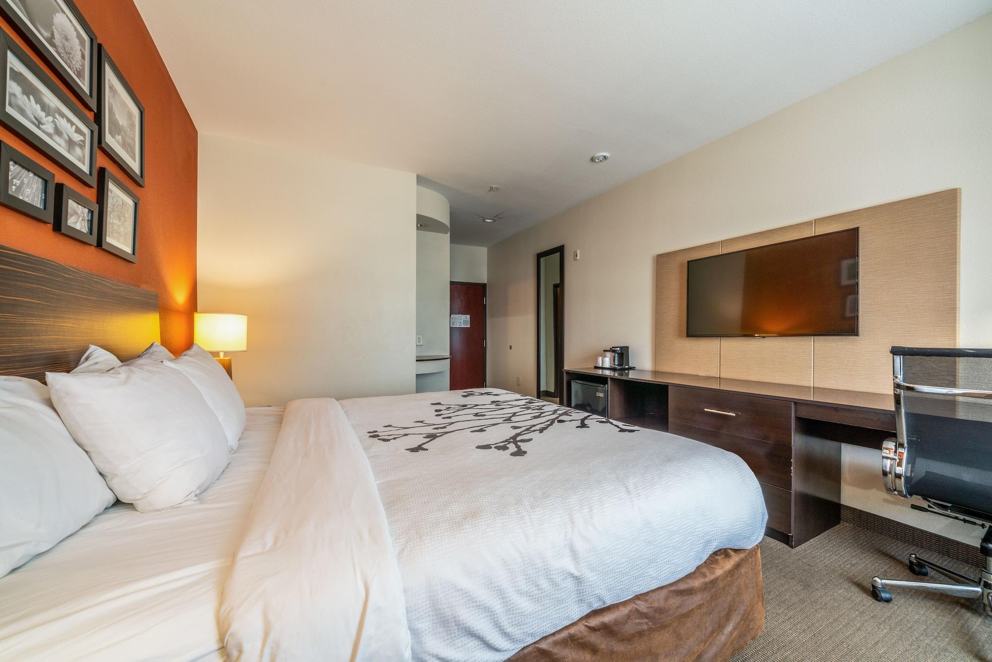 Hotel Restwell & I-45 North Westfield